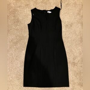 Calvin Klein Classic notch neck stuctured sleeveless sheath Dress